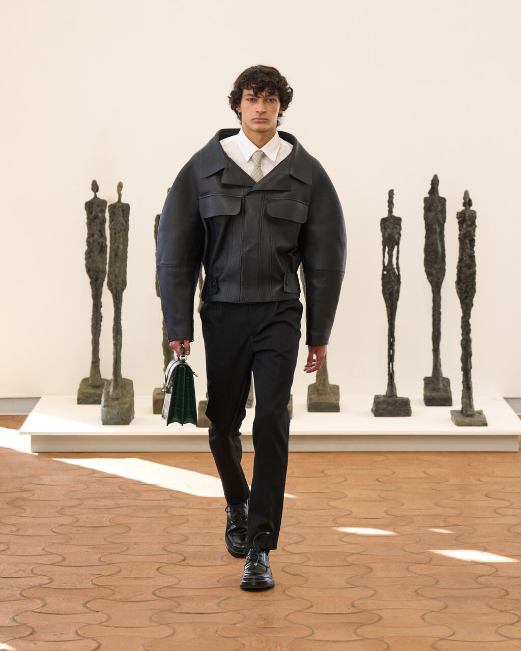 Look 2